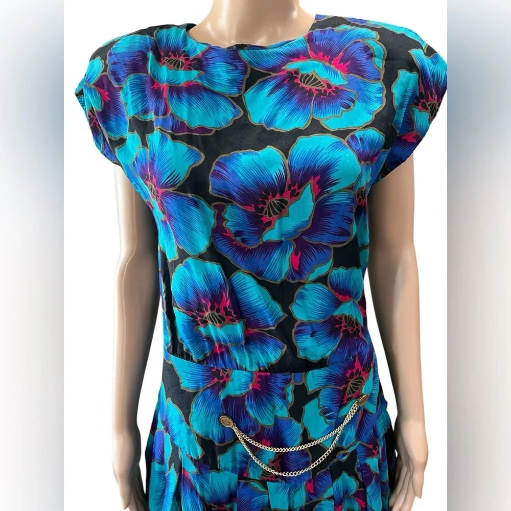 Beau Monde blue floral peplum bold watercolor vintage 80’s dress 12